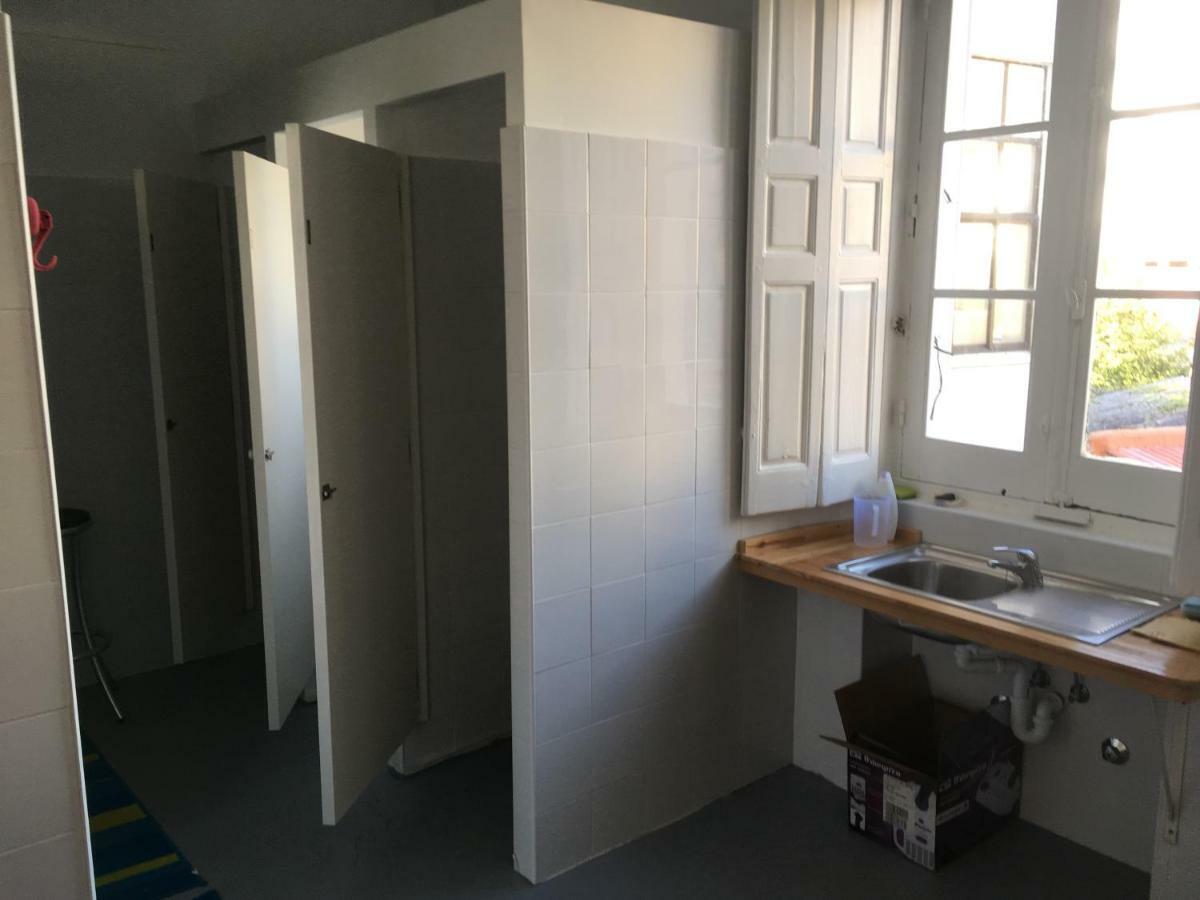 Albergue De Peregrinos La Bilbaina Santoña Eksteriør billede